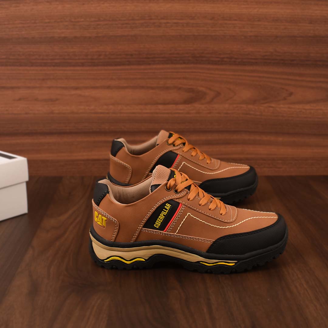 Botas Cat QBC para Hombre – Resistentes, Antideslizantes y con Estilo Urbano
